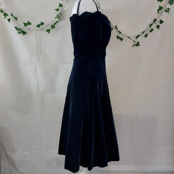 Vintage Gina Bacconi Velvet Dress Off Shoulder Fit & Flare Size 12 Navy Occasion - Picture 10 of 14